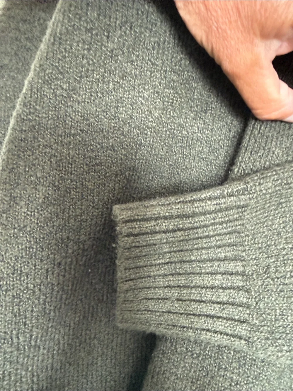 Banana Republic Olive Green Turtleneck Sweater MENS